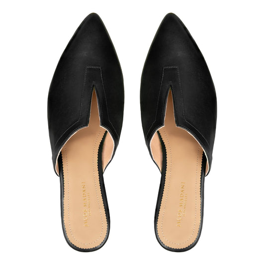 Pointy-toe Flat Mule in Calfskin with Slit