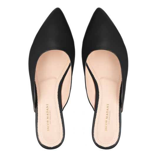 Pointy-toe Flat Mule in Calfskin with Hidden Seam Design