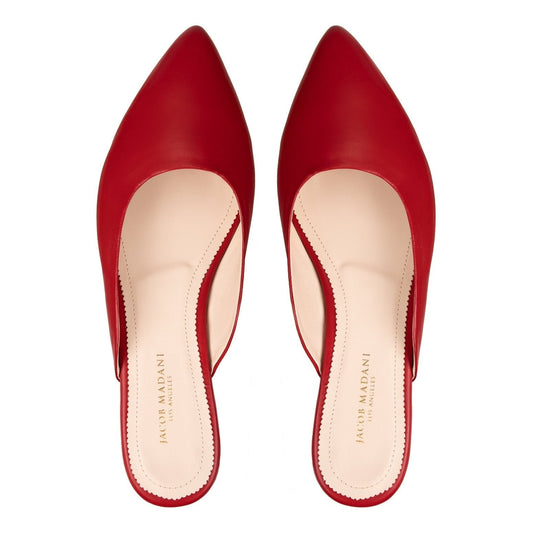 Pointy-toe Flat Mule in Calfskin with Hidden Seam Design