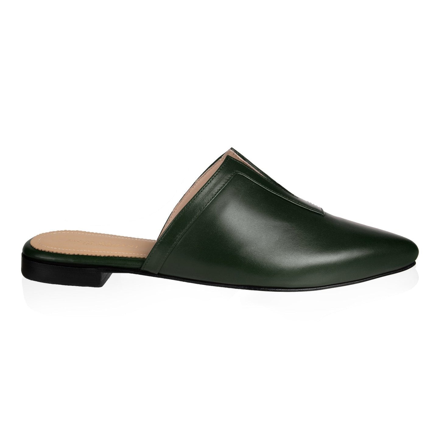 Pointy-toe Flat Mule in Calfskin with Slit
